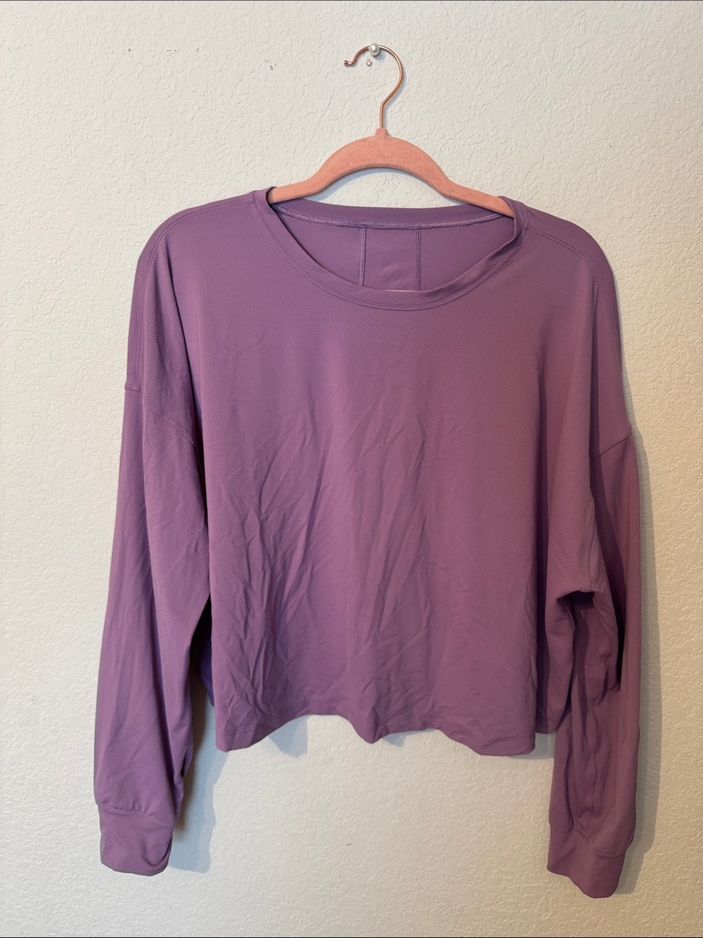 Lululemon Women's Lightweight Long-Sleeve Pullover Top - Mauve Purple size 10